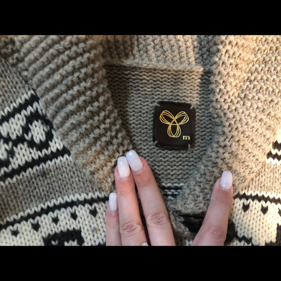 TNA 100% Lambswool Sweater - Picture 2 of 2